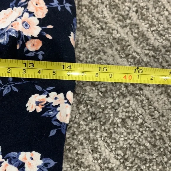 Abercrombie floral crop top Size Small‎ - Picture 6 of 7